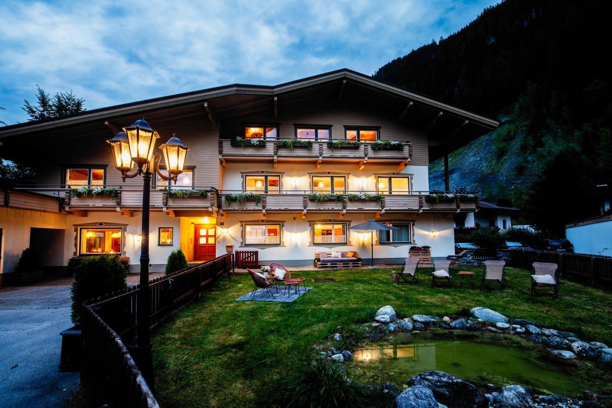 Pinetree Lodge Mayrhofen Eksteriør bilde
