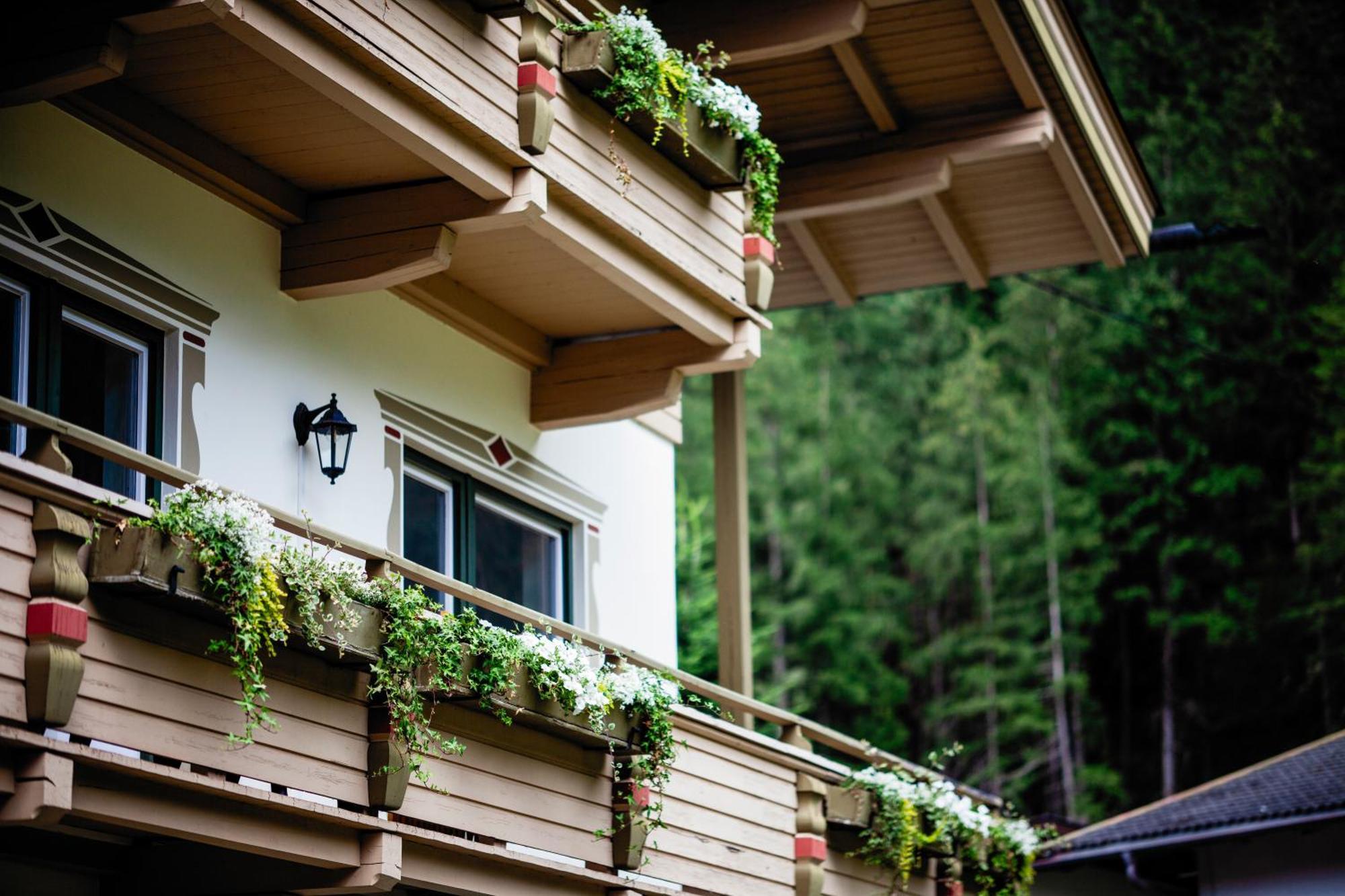 Pinetree Lodge Mayrhofen Eksteriør bilde